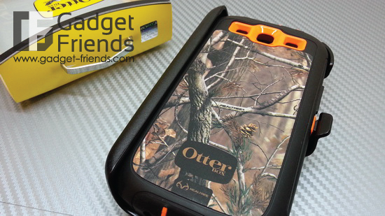 เคส Otterbox Samsung Galaxy S3 Defender Real tree camo ของแท้ 100% มาแล้วสำหรับ Otterbox รุ่น Real Tree สุดฮิต ด้วยลายต้นไม้พร้อมลุยไปทุกสถานการณ์  พร้อม Grip สำหรับพกพาได้สะดวก